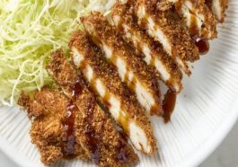 Chicken Katsu, crispy coating, marinated chicken, bread crumbs, easy recipe.