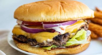 Smash Burger Recipe from Le Stanze Bistrot Cafe